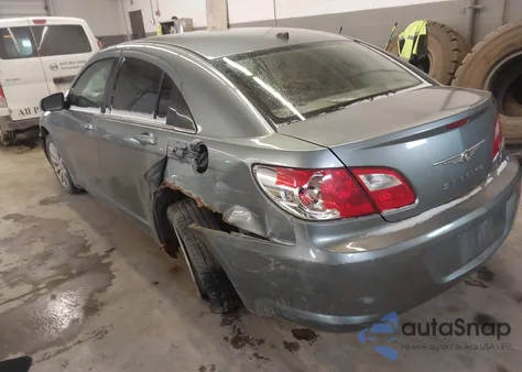 2010 Chrysler Sebring Limited from USA, damaged, VIN 1C3CC5FB9AN216786